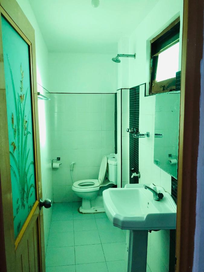 Surfers Paradise Weligama Exterior foto